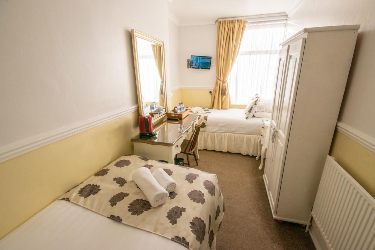 Summerlands Guest House Torquay Esterno foto