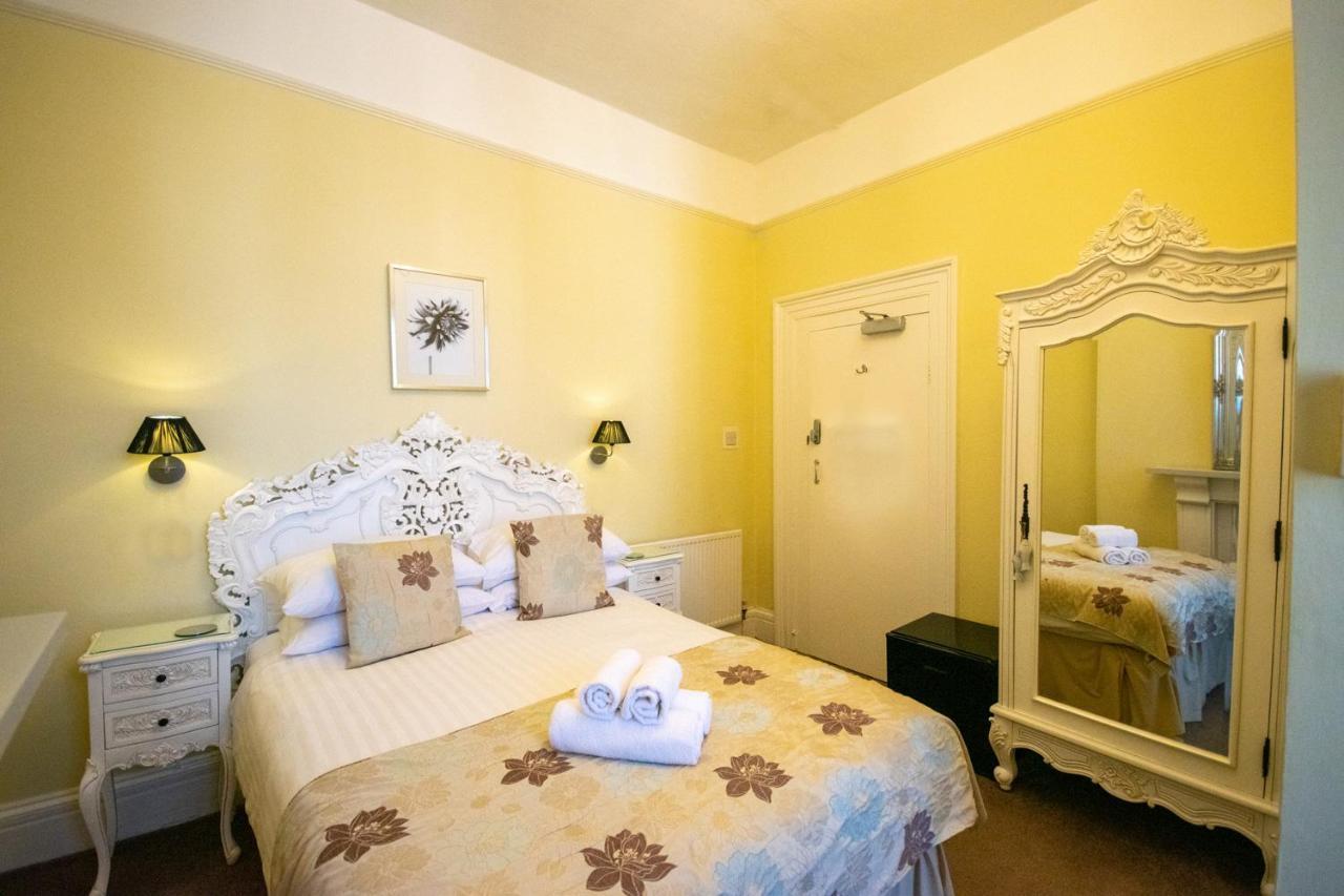 Summerlands Guest House Torquay Esterno foto