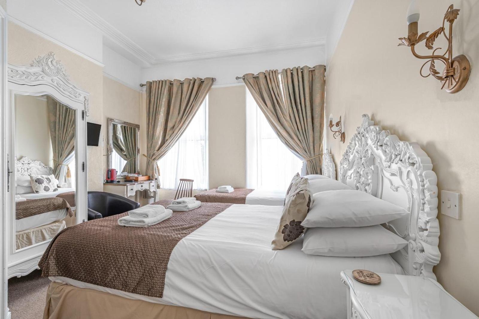 Summerlands Guest House Torquay Esterno foto